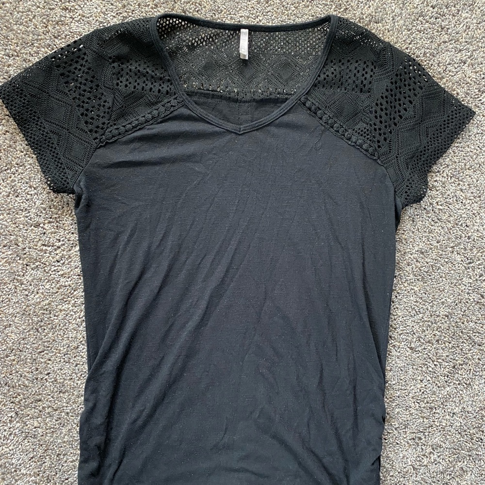 Vanity Short Sleeve Black Top Suze L